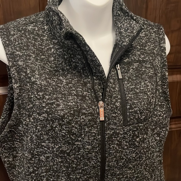 Calvin Klein Sweater Vest - Picture 5 of 7